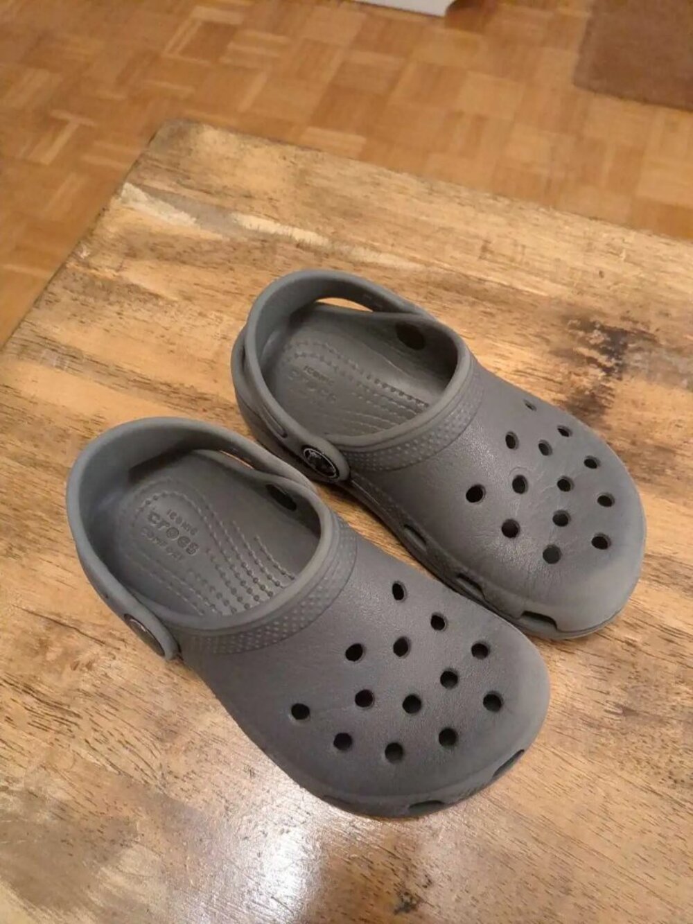 Toddler Children's CROCS Classic Grey Clogs - Size 9C